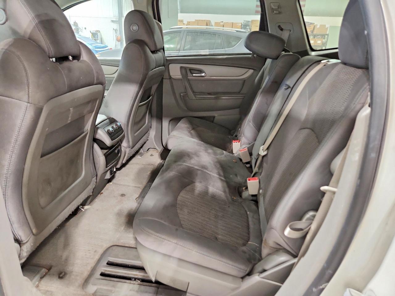 2015 Chevrolet Traverse ls