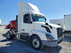 Salvage trucks for sale at Loganville, GA auction: 2017 Volvo VNL Semi Truck