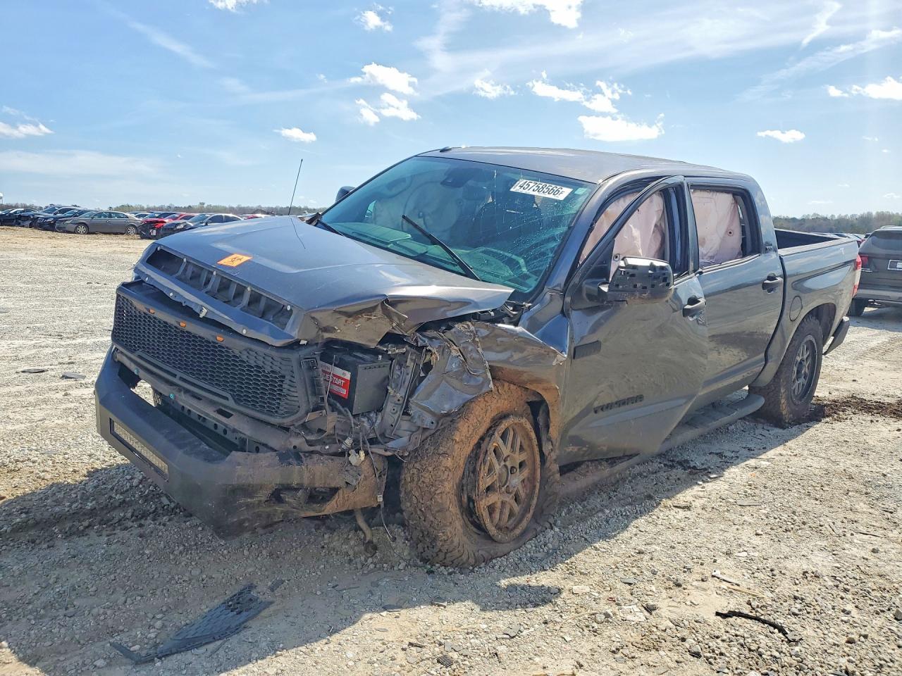 2018 Toyota Tundra SR5