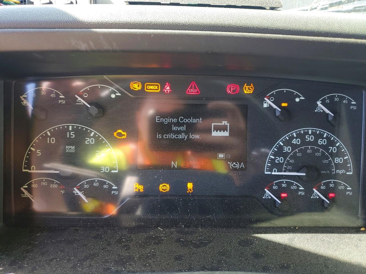 2023 Volv O VNL Semi Truck