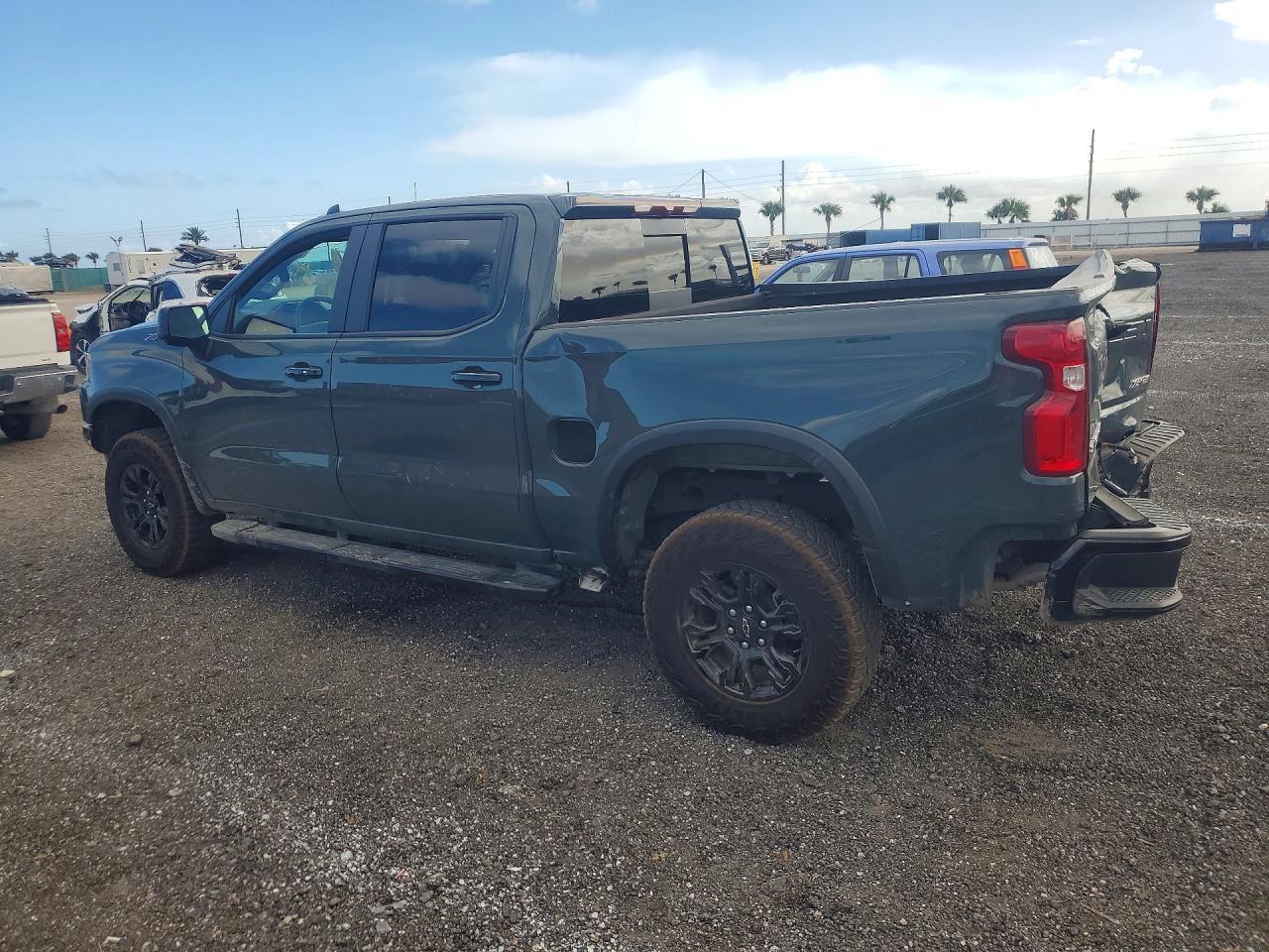 2025 Chevrolet Silverado K1500 ZR2