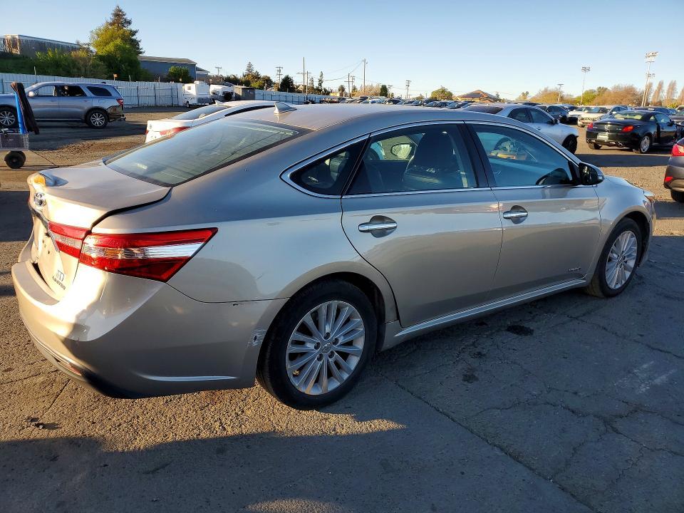 2013 Toyota Avalon Hybrid Limited