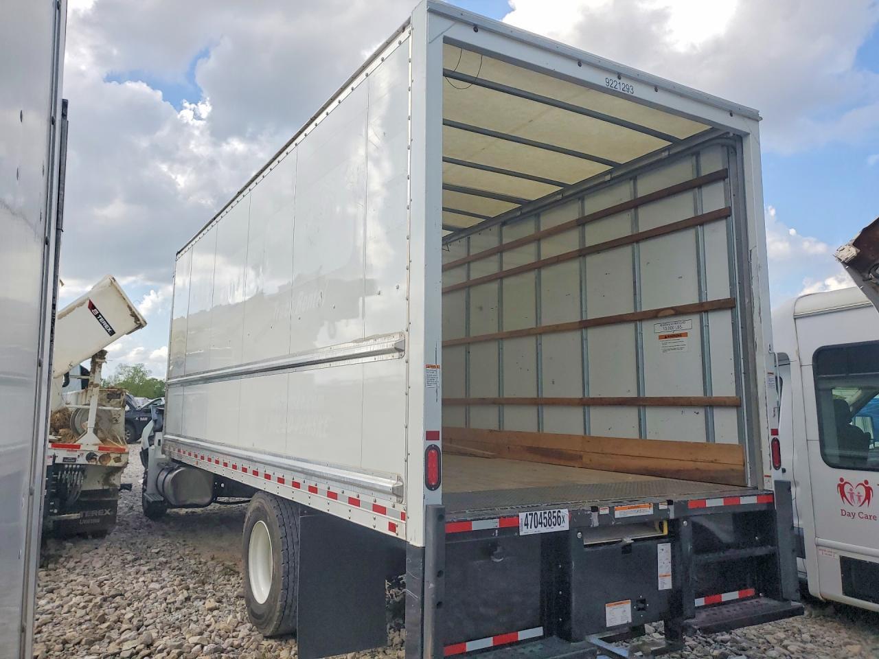 2024 International MV607 BOX Truck