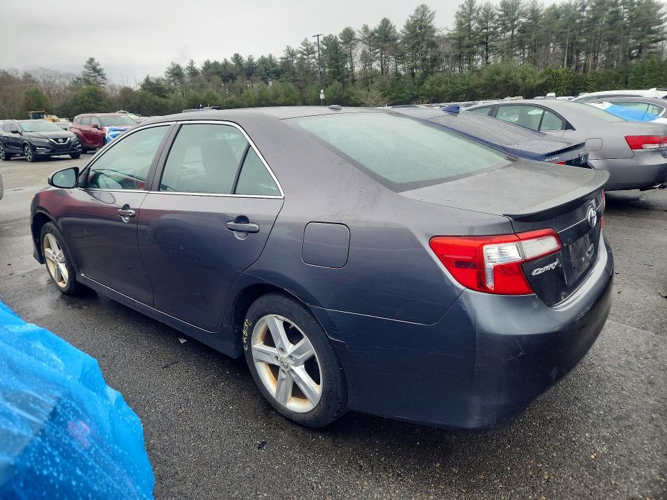 2014 Toyota Camry se