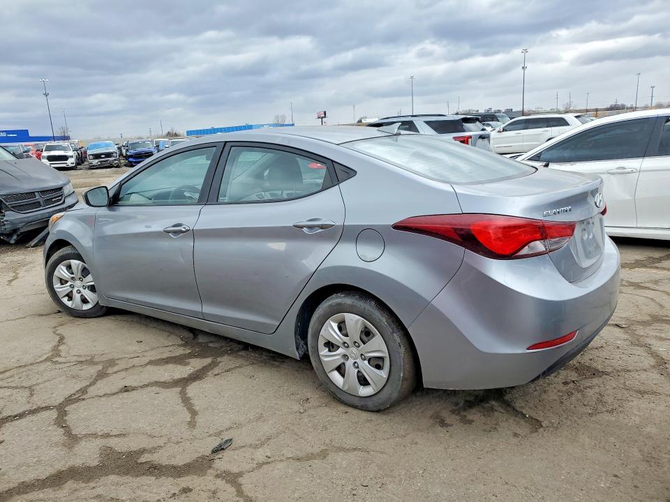 2016 Hyundai Elantra se