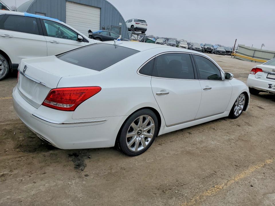 2013 Hyundai Equus Signature