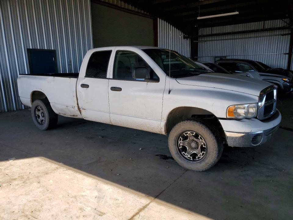 2004 Dodge RAM 1500 ST