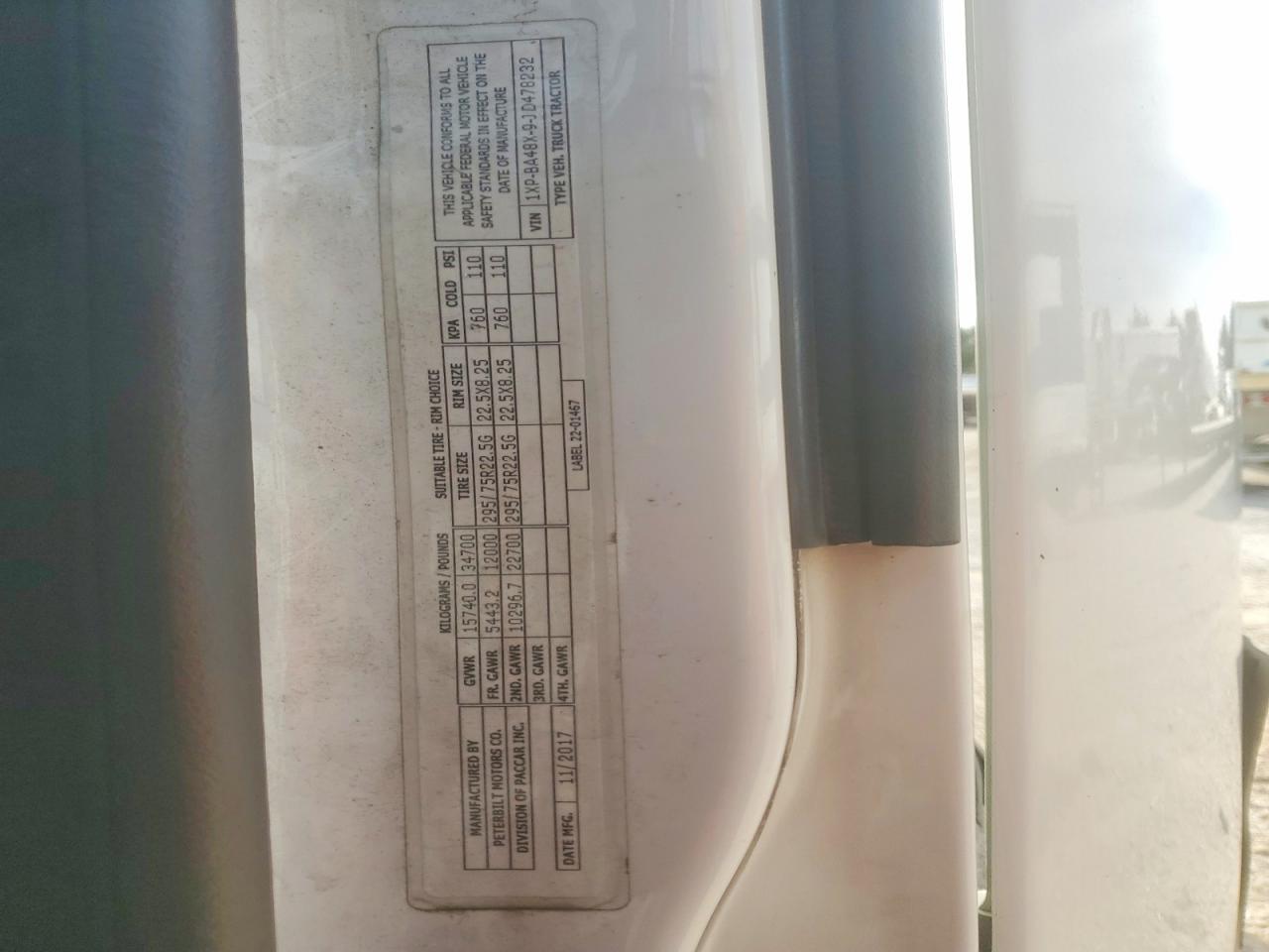 2018 Peterbilt 579 Semi Truck