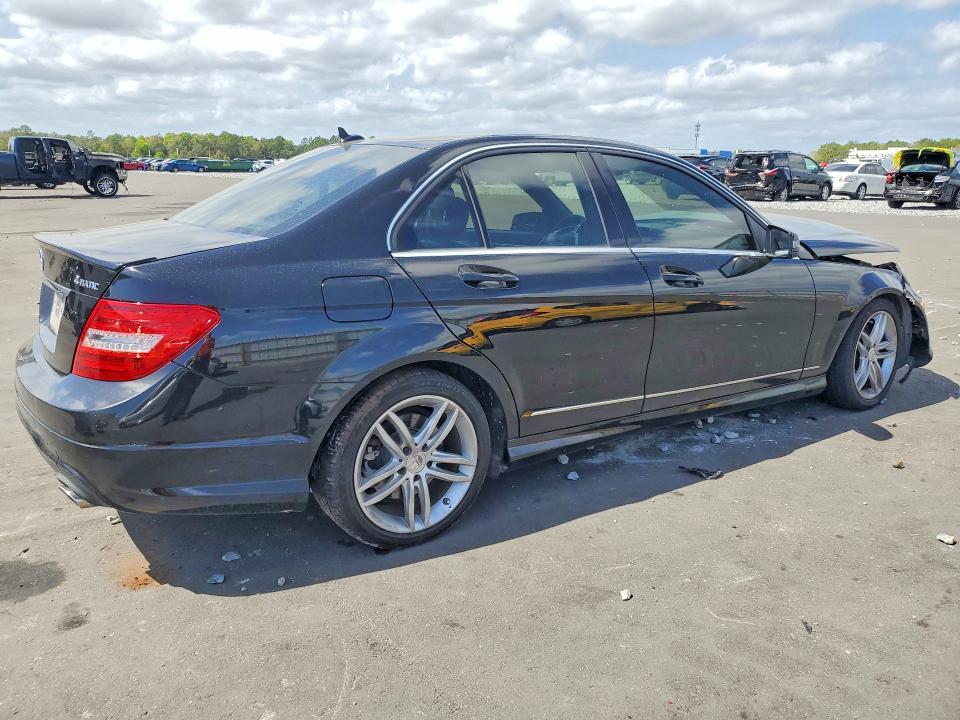 2013 Mercedes-Benz C 300 4matic