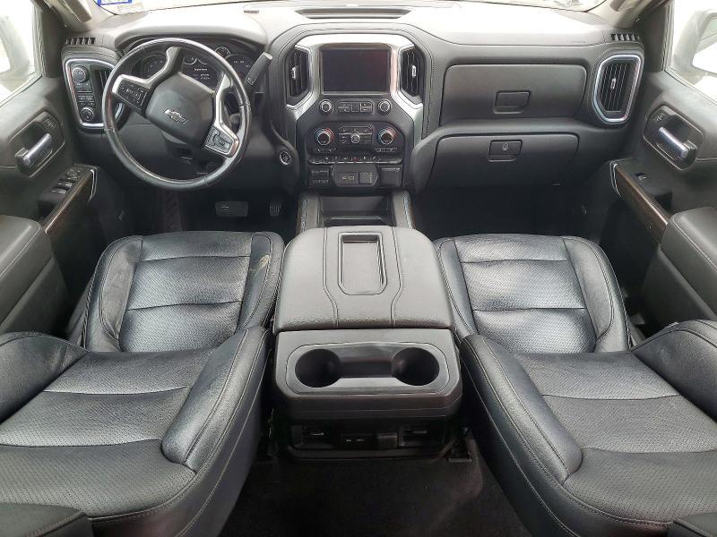 2020 Chev Silve