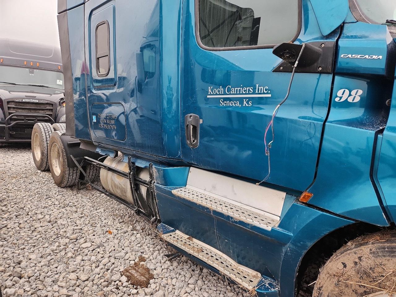 2023 Freightliner Cascadia 126 Semi Truck