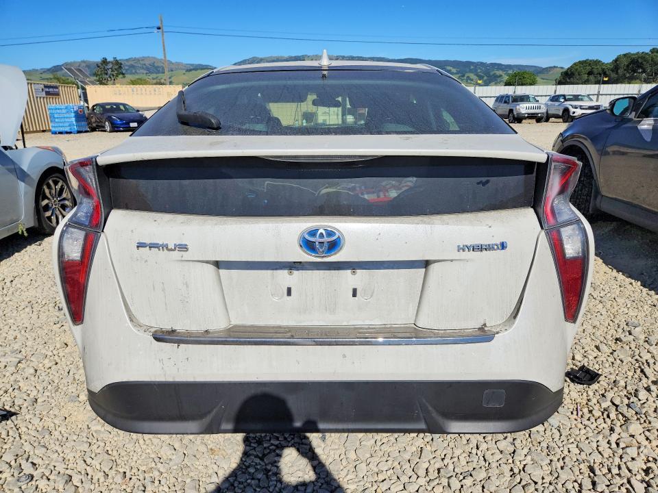 2016 Toyota Prius Three Touring