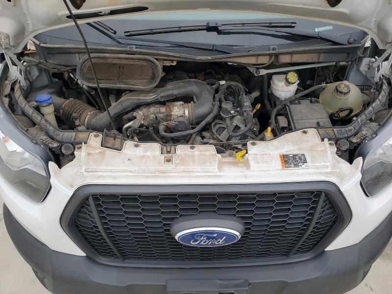 2022 Ford Transit Delivery Truck
