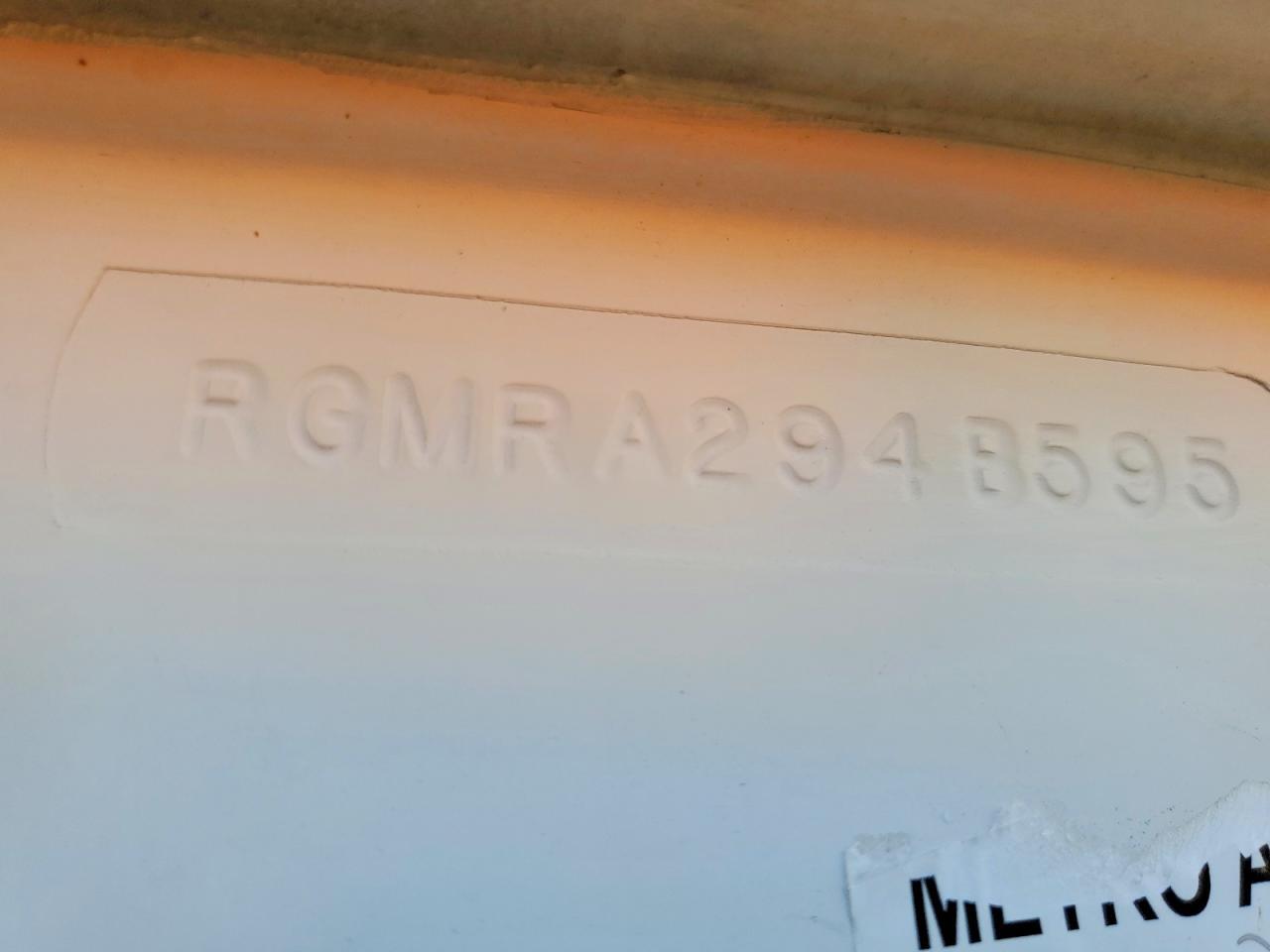 1995 Regency Tritoon Boat