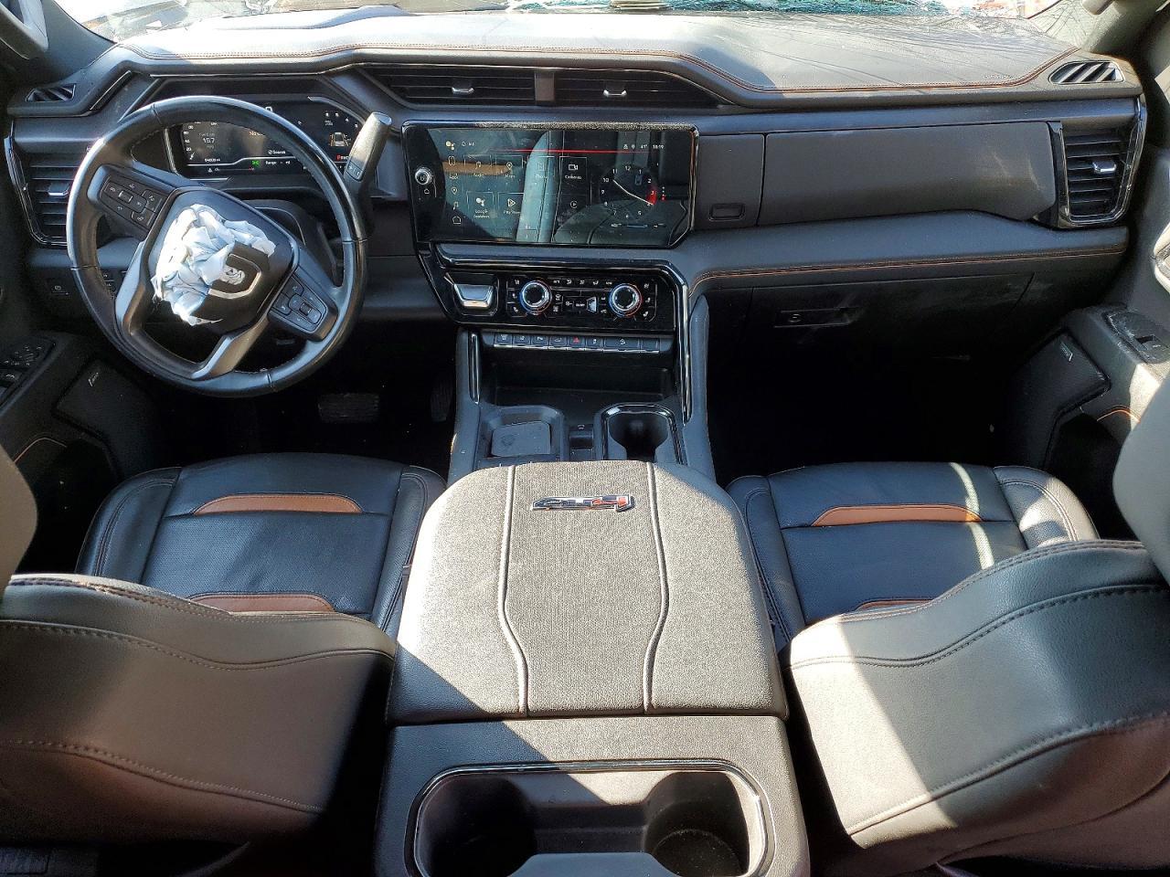 2024 GMC Sierra K3500 AT4