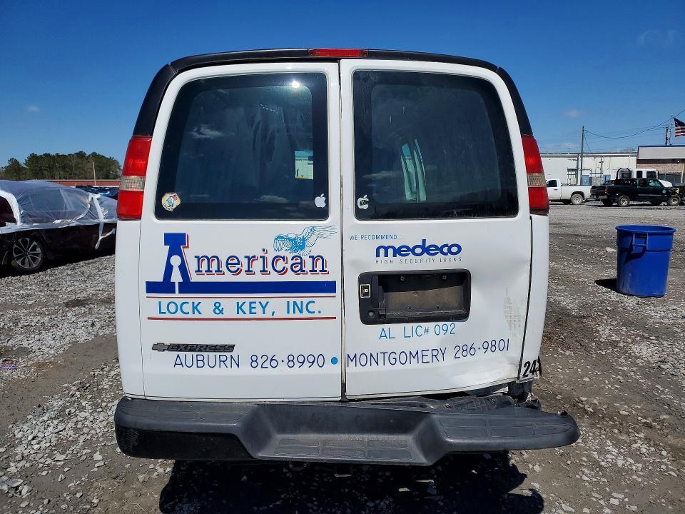 2017 Chevrolet Express G2500