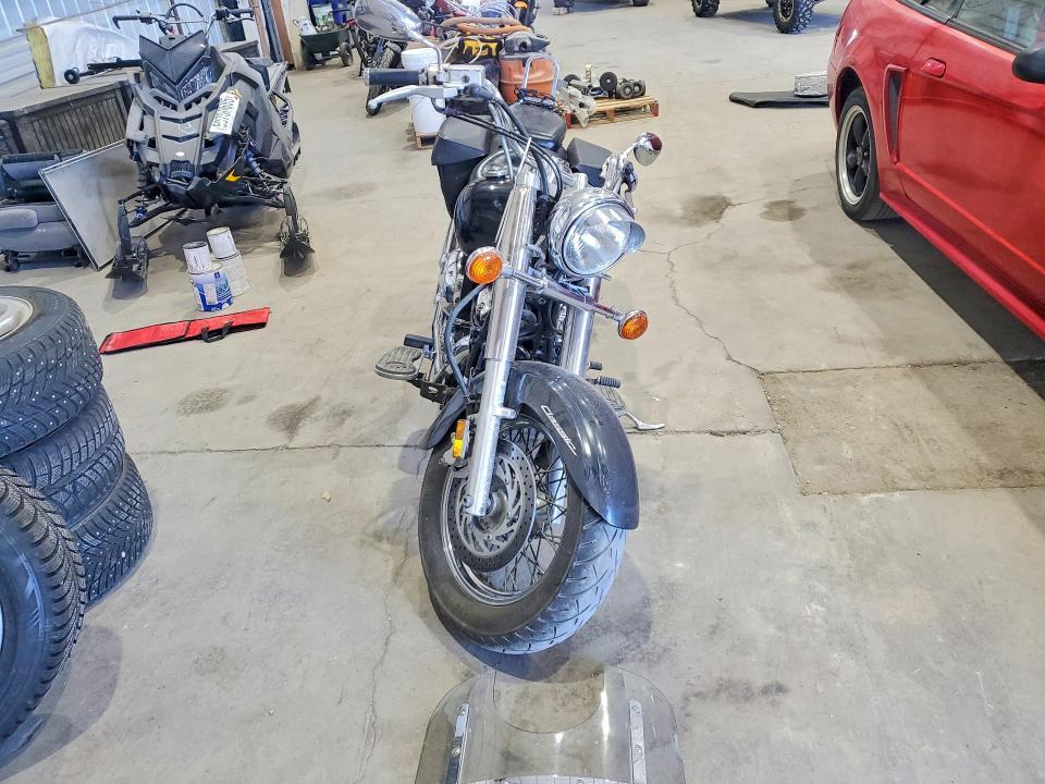 2002 Yamaha XVS65 Base