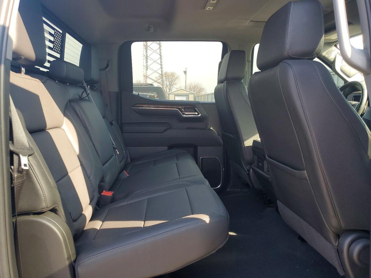 2024 Chevrolet Silverado K1500 RST