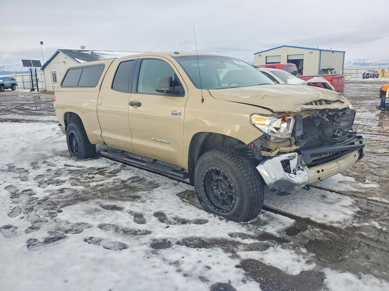 2017 Toyota Tundra SR5
