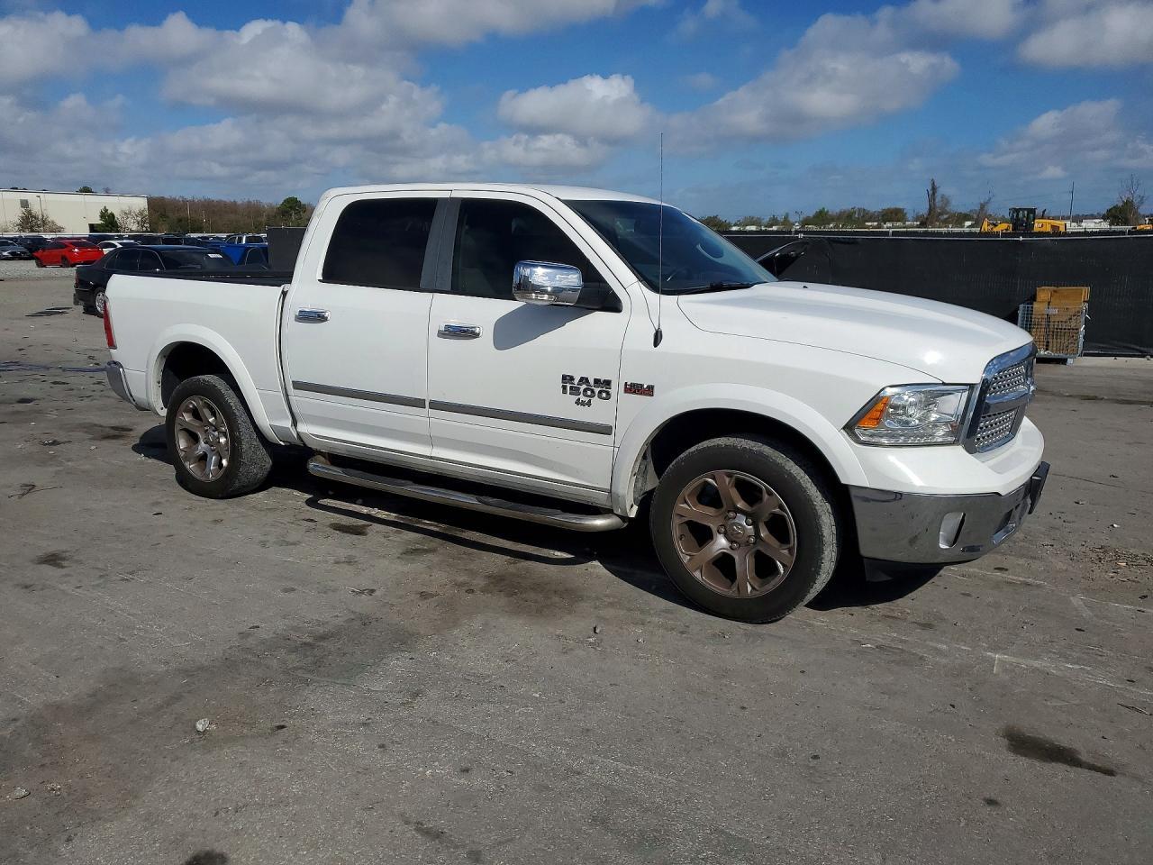 2014 Dodge 1500 Laramie