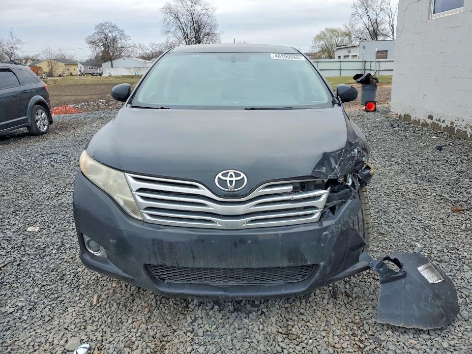 2012 Toyota Venza le