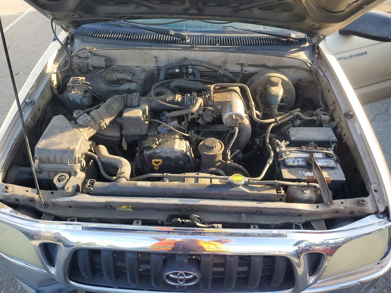 2004 Toyota Tacoma Base