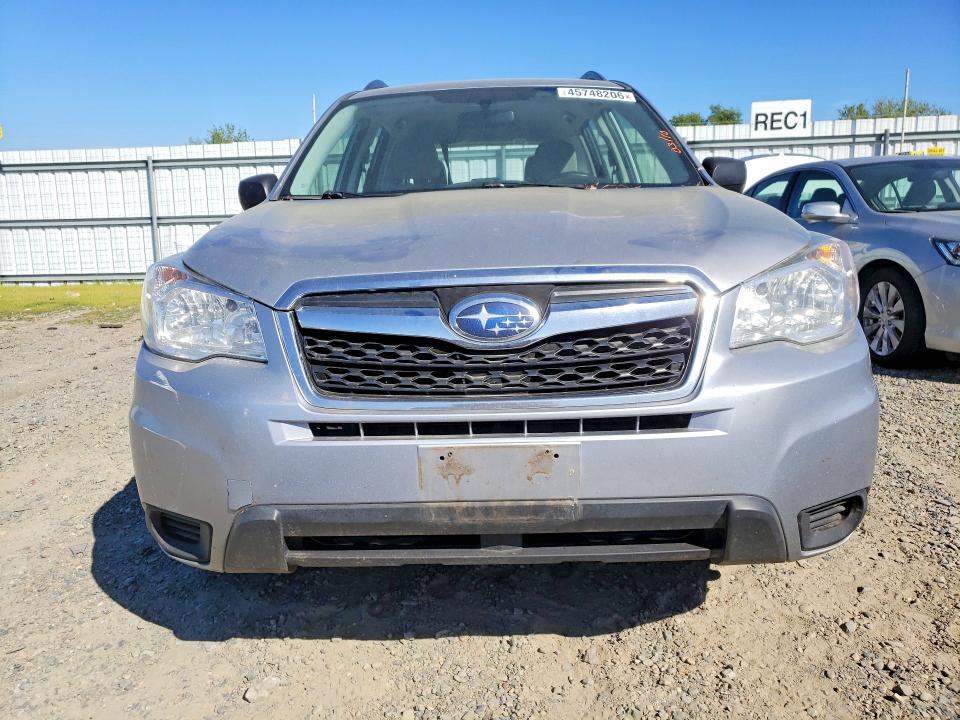2016 Subaru Forester 2.5i