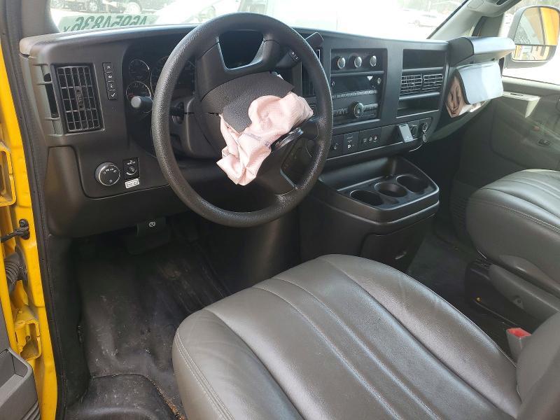 2023 GMC Savana BOX Truck