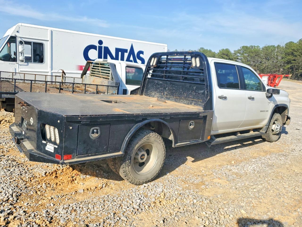 2021 Chevrolet Silverado Flatbed Truck