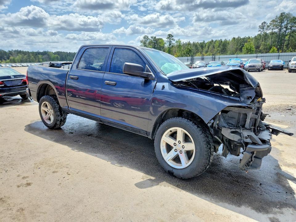 2015 Dodge RAM 1500 ST