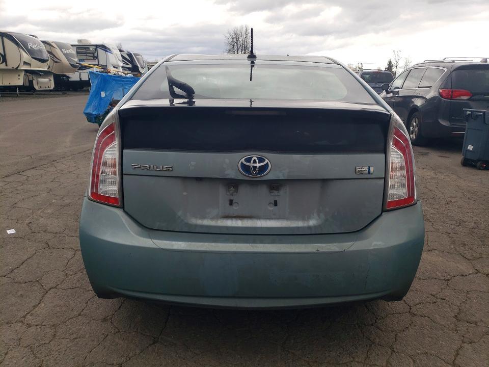 2014 Toyota Prius Three