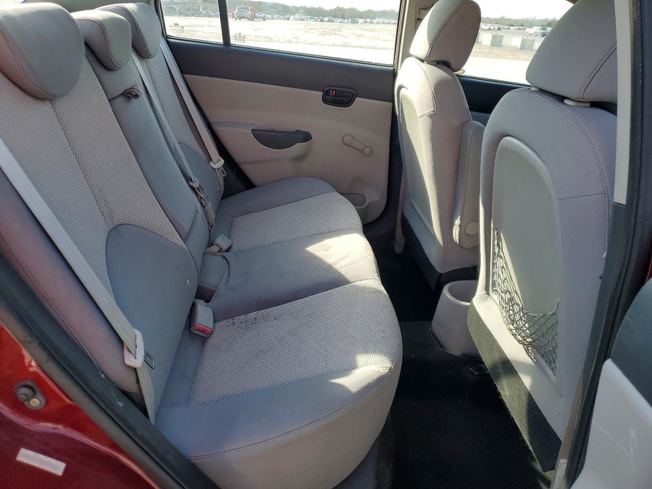 2010 Hyundai Accent gls