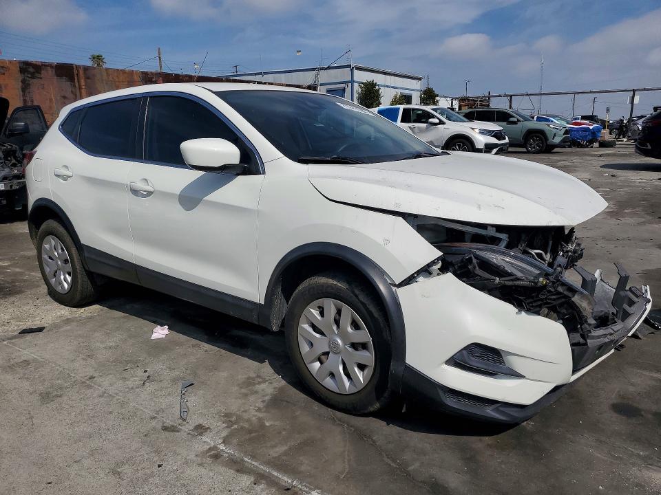 2020 Nissan Rogue Sport s