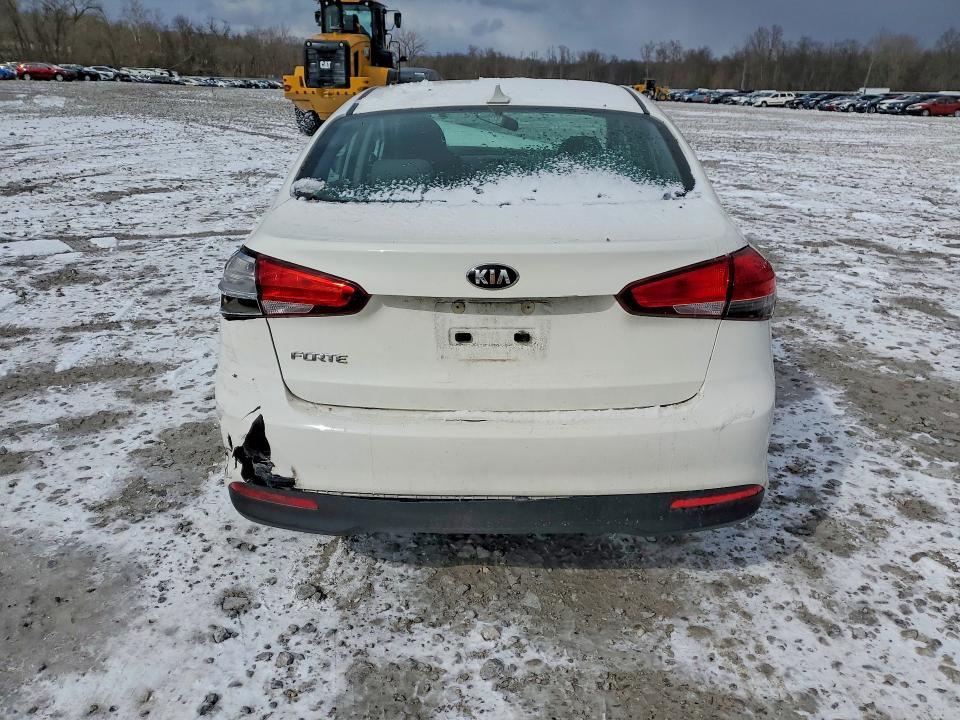 2017 KIA Forte lx