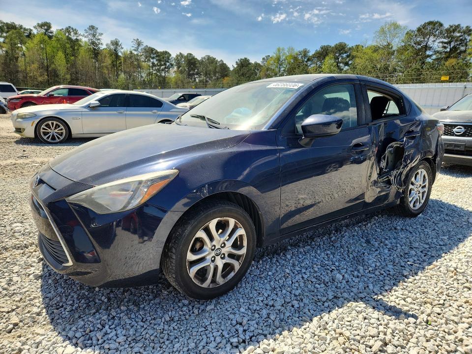 2018 Toyota Yaris ia Base