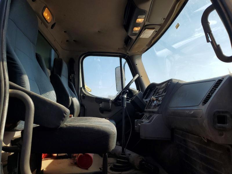 2014 Freightliner Business Class M2 Dump Truck
