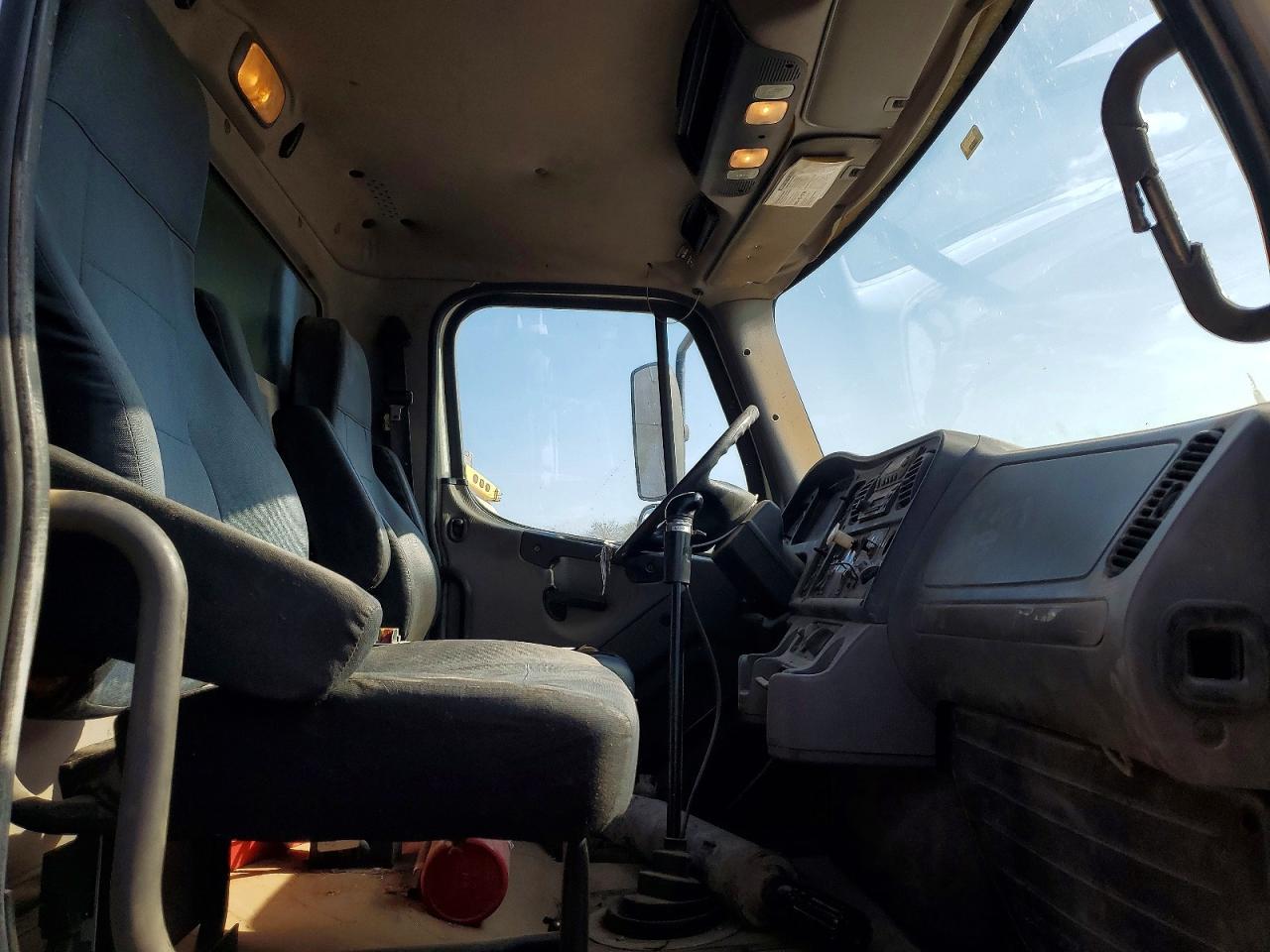 2014 Freightliner Business Class M2 Dump Truck