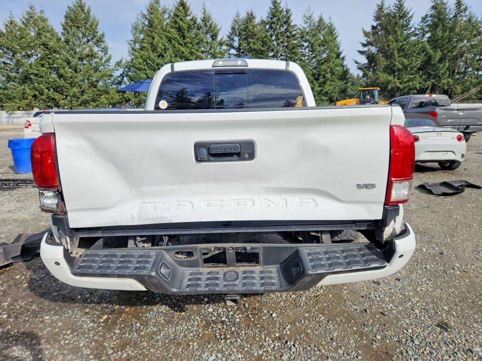2018 Toyota Tacoma TRD Sport