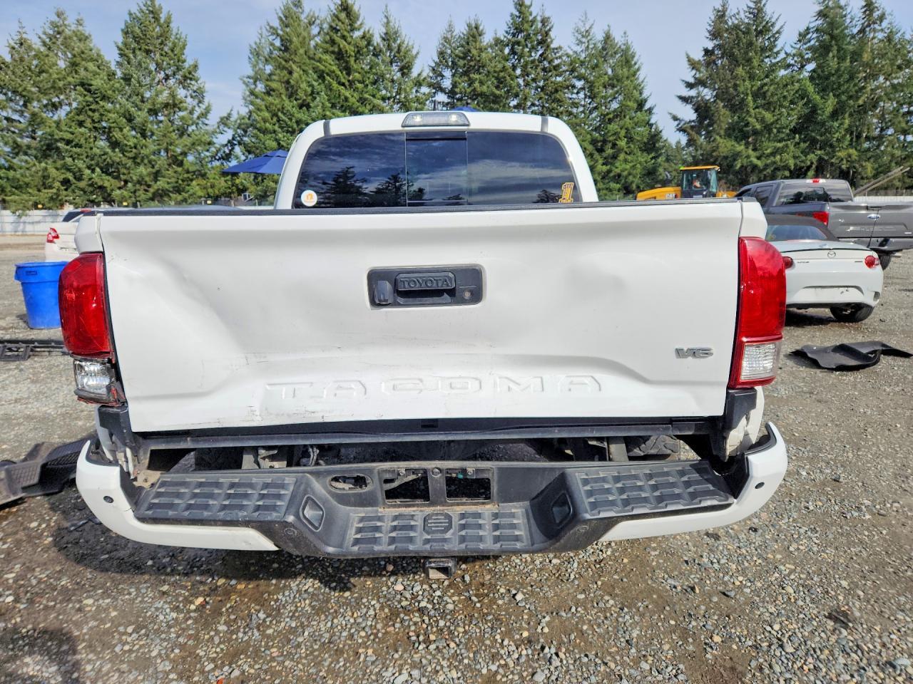 2018 Toyota Tacoma TRD Sport