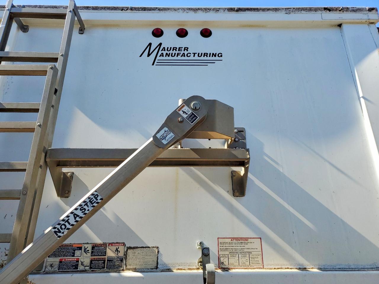 2011 Maurer Grain Trailer