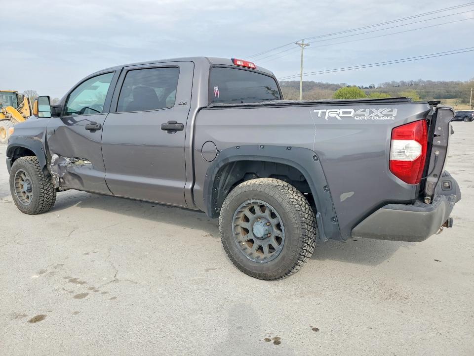 2015 Toyota Tundra SR5