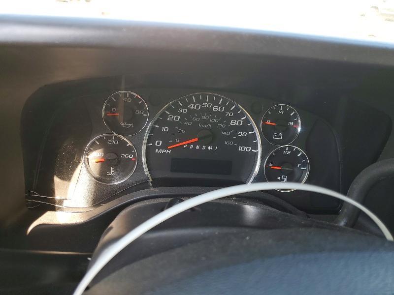 2011 GMC Savana BOX Truck