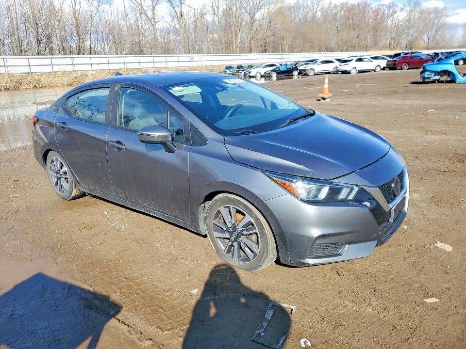 2020 Nissan Versa sv