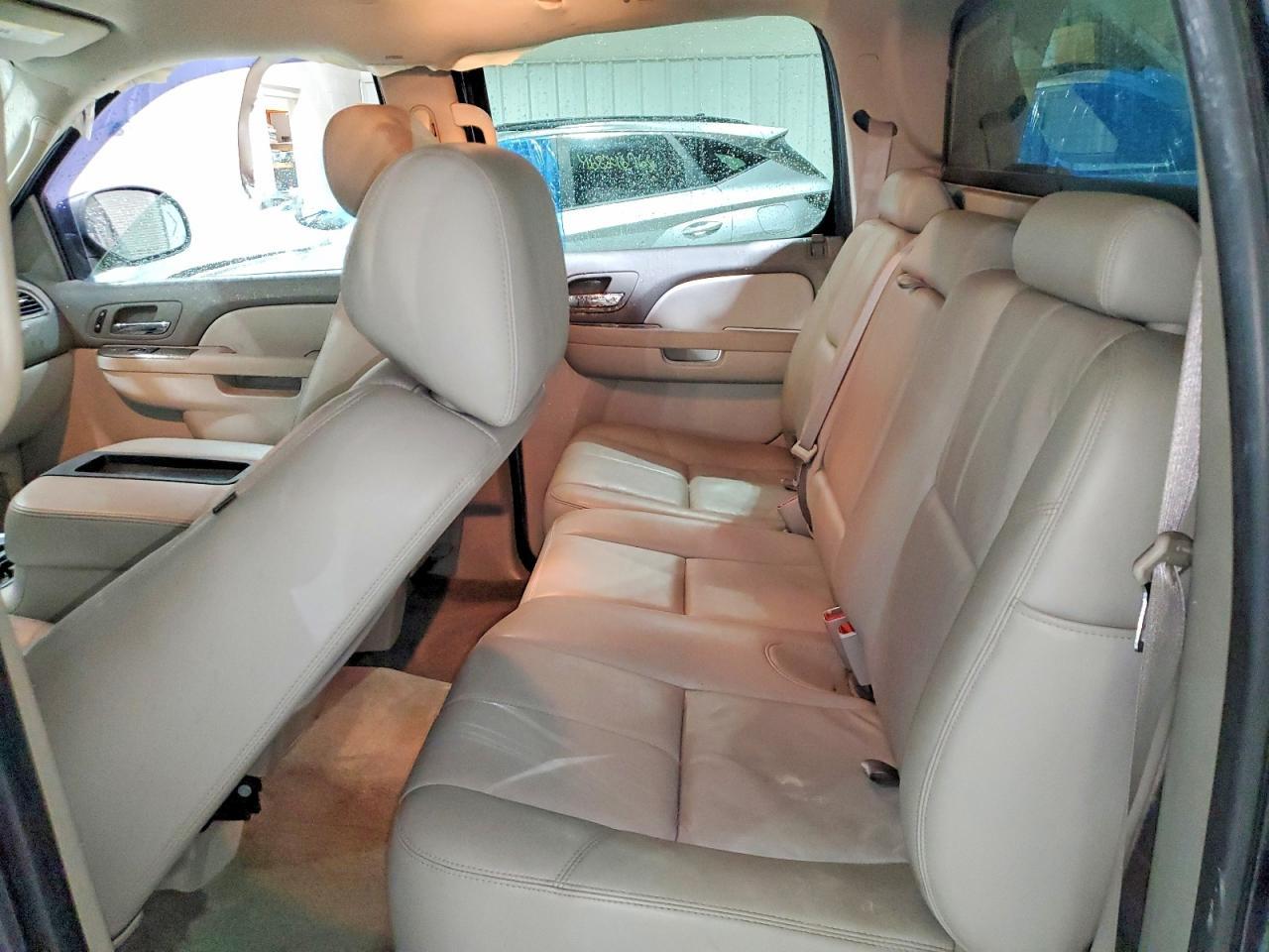 2010 Chevrolet Avalanche LT