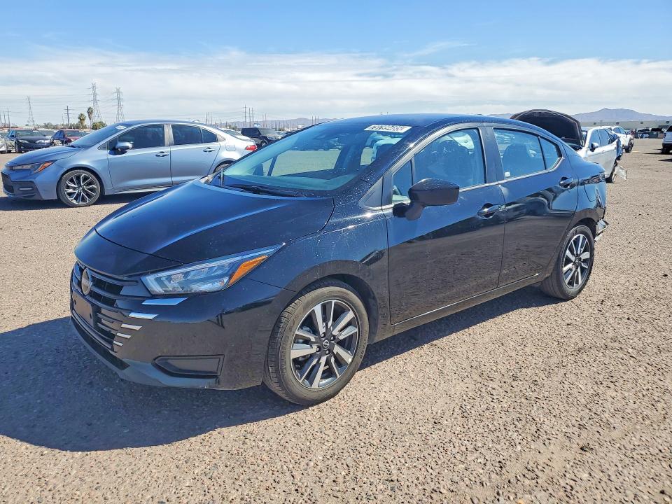 2025 Nissan Versa sv