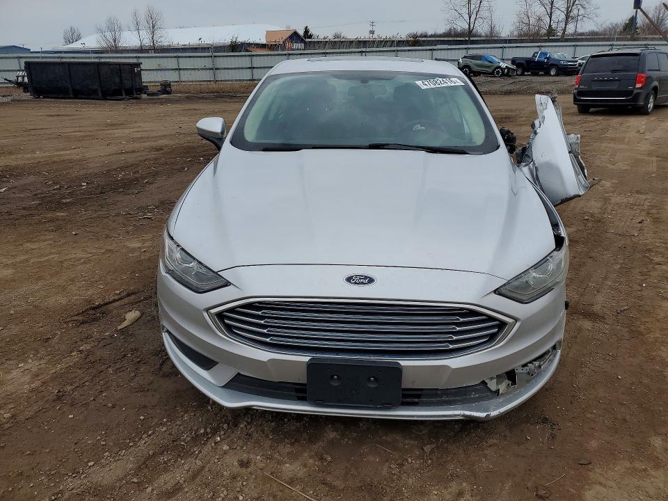 2018 Ford Fusion se Hybrid