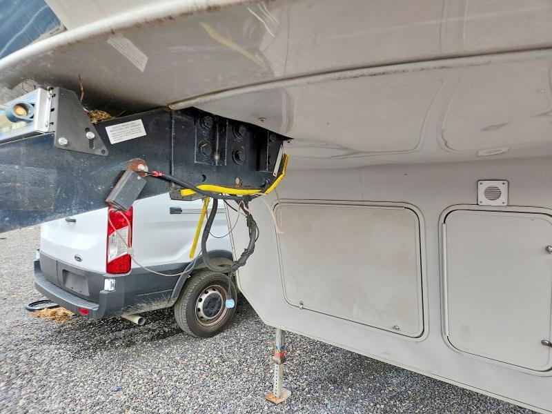 2011 Keystone Montana Camper