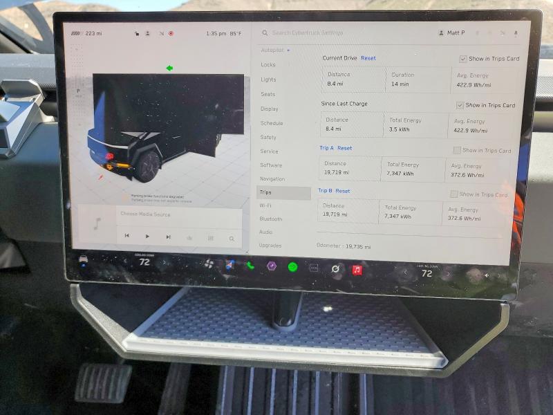 2025 Tesla Cybertruck