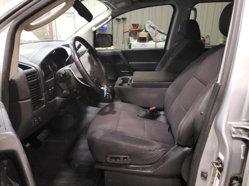 2009 Nissan Titan xe