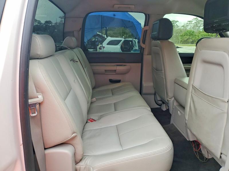 2011 Chevrolet Silverado C1500 LT